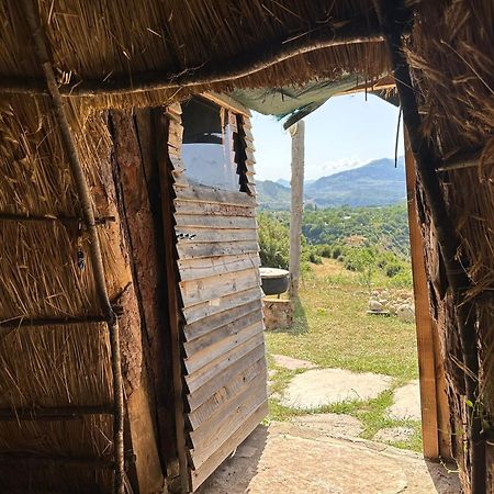 Hotel Camping Lekdushi - Shehu Tepelene Esterno foto