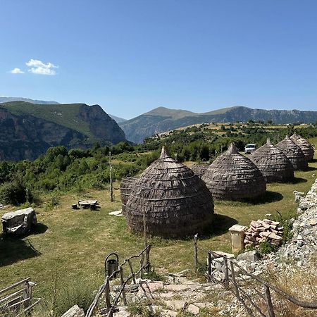 Hotel Camping Lekdushi - Shehu Tepelene Esterno foto