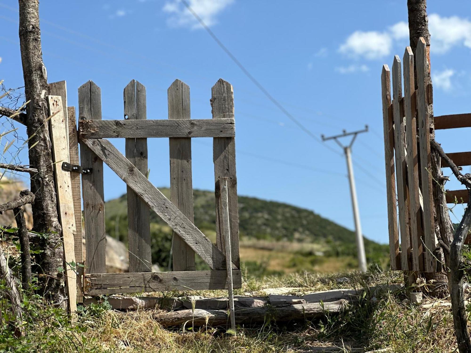 Hotel Camping Lekdushi - Shehu Tepelene Esterno foto