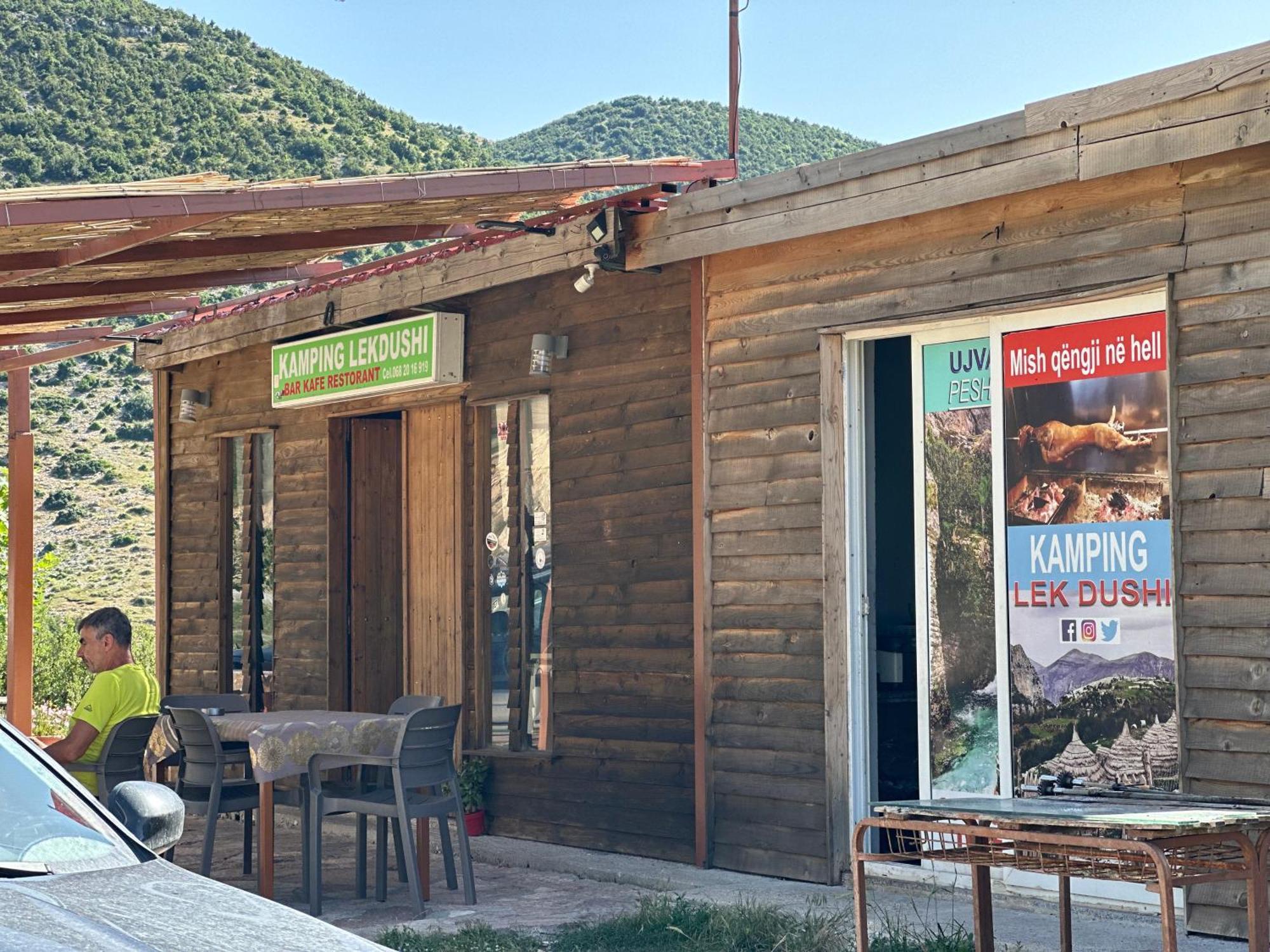 Hotel Camping Lekdushi - Shehu Tepelene Esterno foto